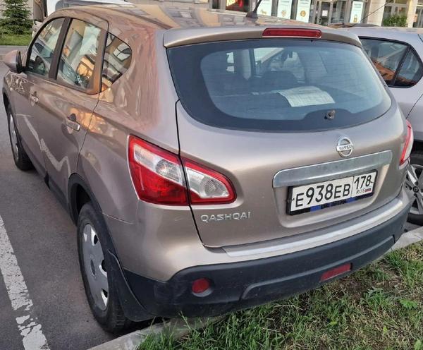 Nissan Qashqai 2010, фото 4