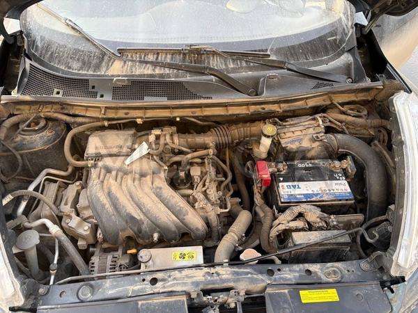 Nissan Juke 2011, фото 14