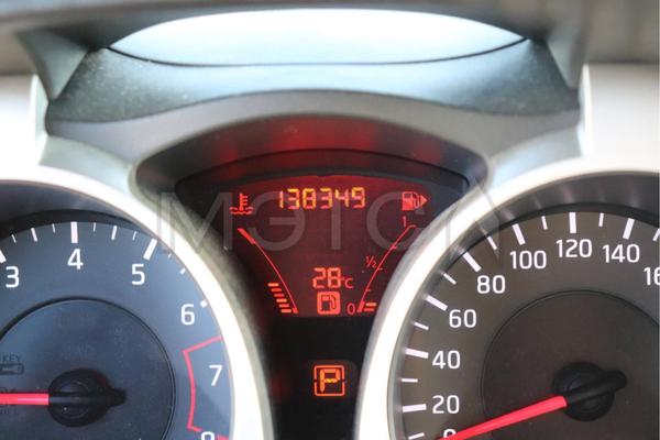 Nissan Juke 2011, фото 17