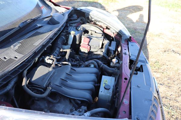 Nissan Juke 2011, фото 33