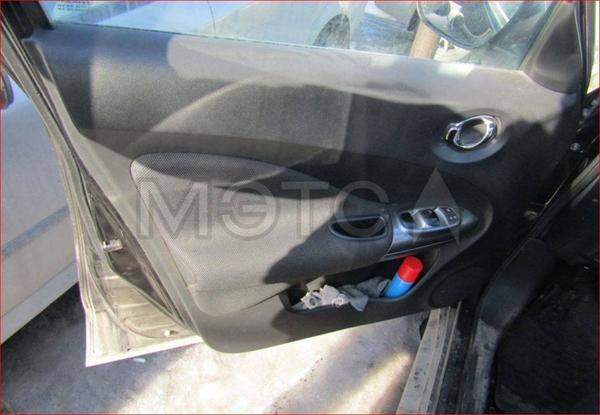 Nissan Juke 2011, фото 17