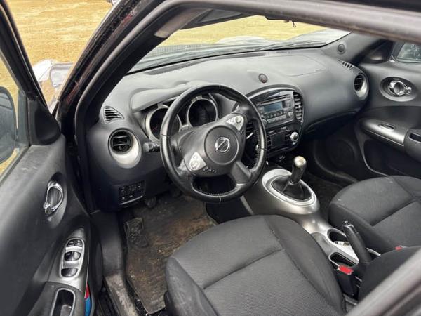 Nissan Juke 2011, фото 52