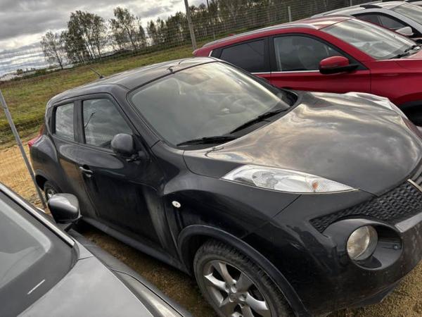 Nissan Juke 2011, фото 34