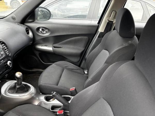 Nissan Juke 2011, фото 54