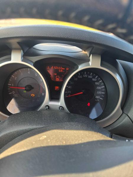 Nissan Juke 2014, фото 23