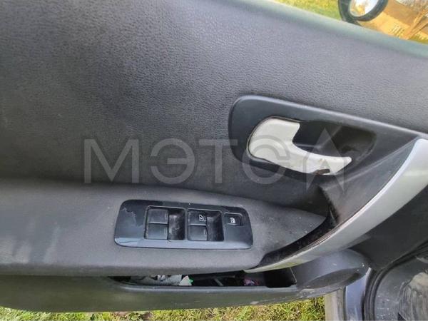 Nissan Qashqai 2009, фото 15