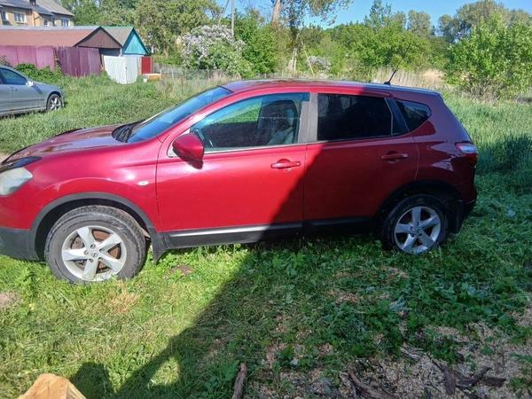 Nissan Qashqai 2010, фото 2