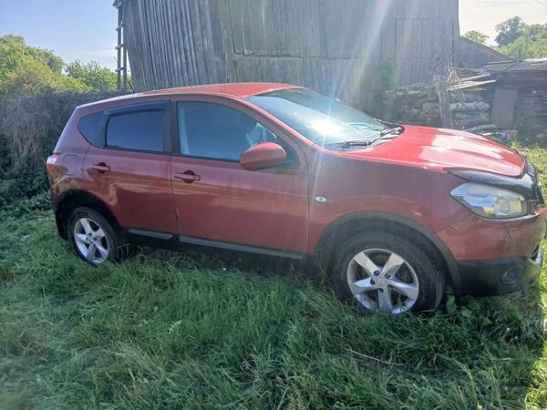 Nissan Qashqai 2010, фото 4