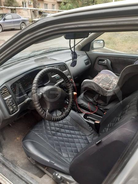 Nissan Primera 1998, фото 5