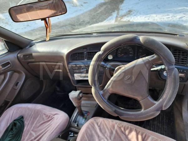 Toyota Vista 1993, фото 5