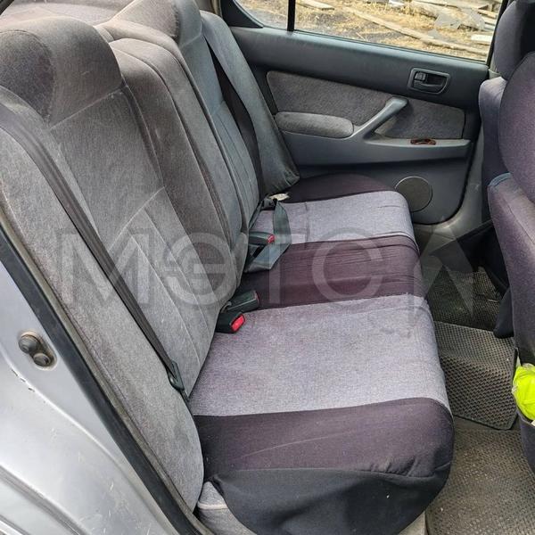 Toyota Camry 1985, фото 14
