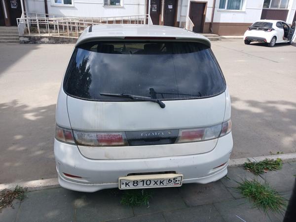 Toyota Gaia 1999, фото 5