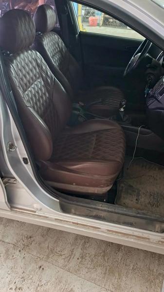 Hyundai i30 2010, фото 8