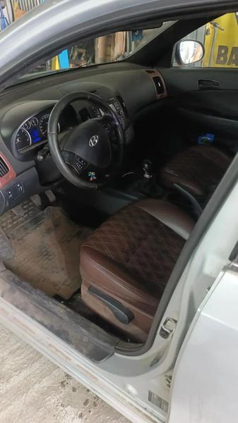Hyundai i30 2010, фото 2