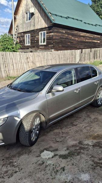 Skoda Superb 2008, фото 10