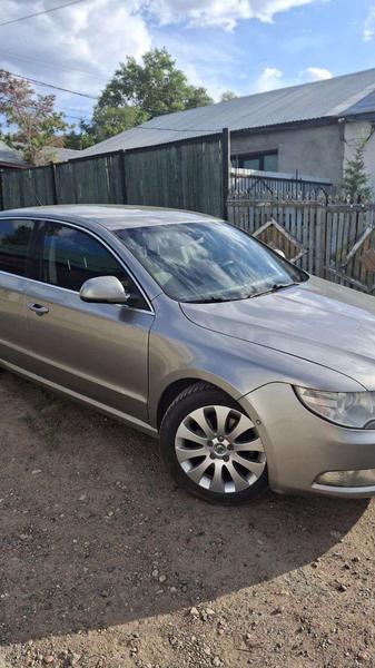 Skoda Superb 2008, фото 6