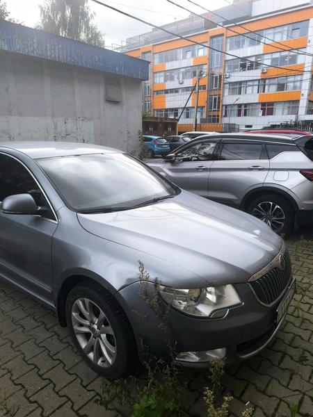 Skoda Superb 2012, фото 4