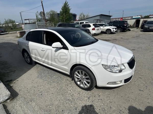 Skoda Superb 2012, фото 3