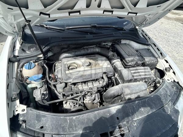 Skoda Superb 2012, фото 11