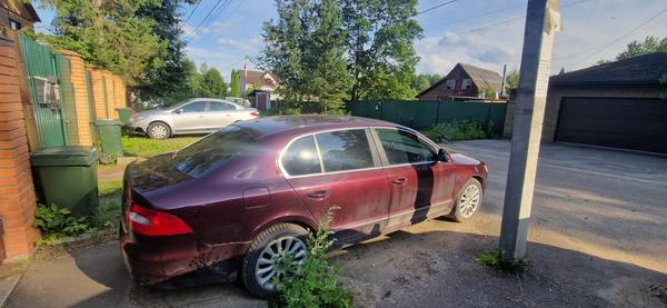 Skoda Superb 2011, фото 5