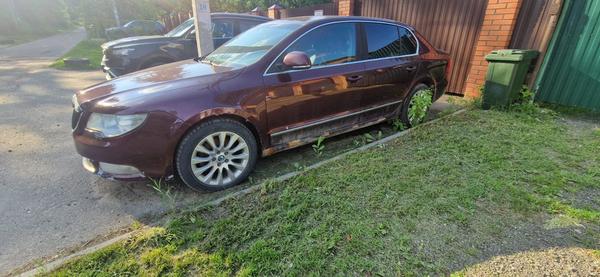 Skoda Superb 2011, фото 8