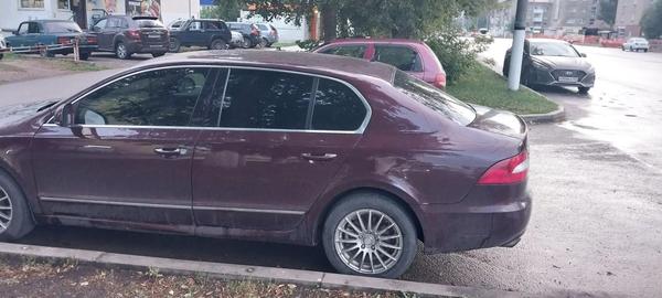 Skoda Superb 2008, фото 9