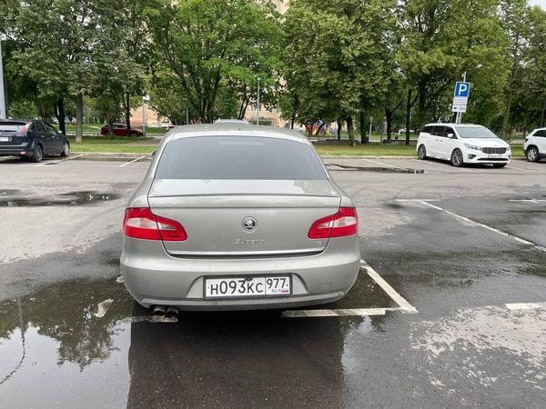 Skoda Superb 2012, фото 2