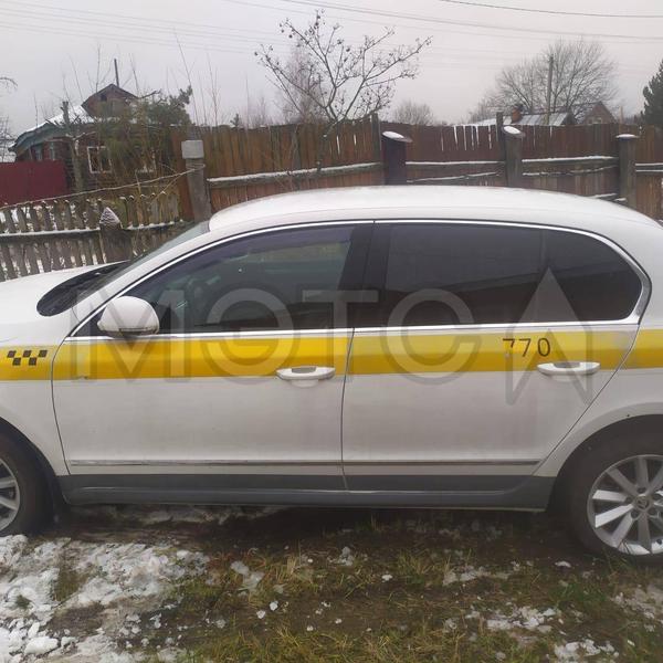 Skoda Superb 2014, фото 2