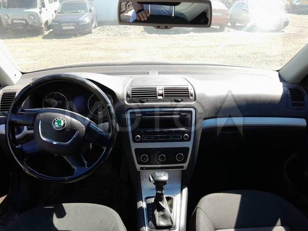 Skoda Octavia 2010, фото 13