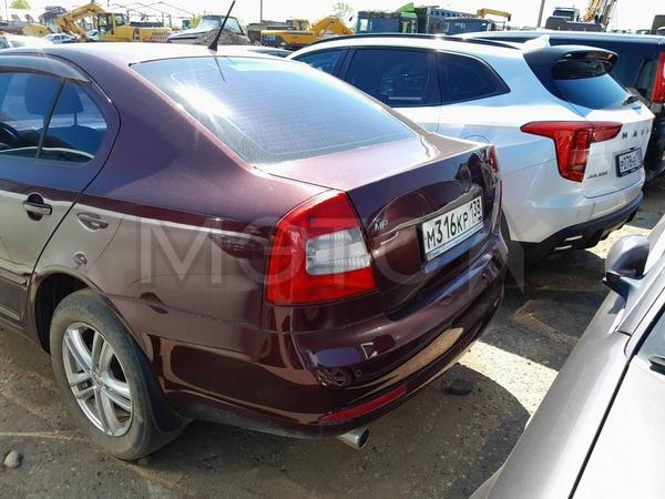 Skoda Octavia 2010, фото 9