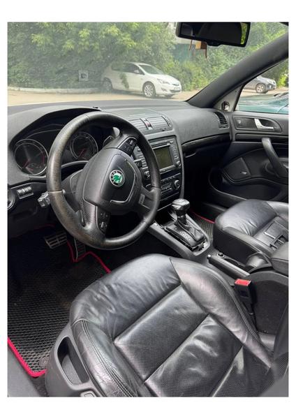 Skoda Octavia 2012, фото 2