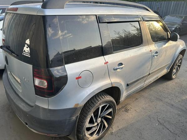 Skoda Yeti 2011, фото 6