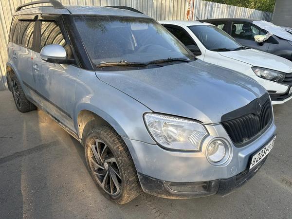 Skoda Yeti 2011, фото 11