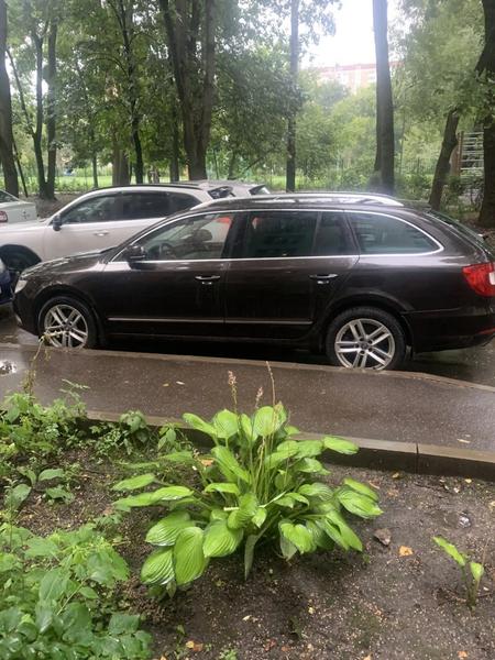 Skoda Superb 2012, фото 2
