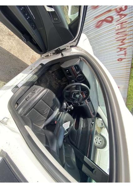 Skoda Superb 2013, фото 3