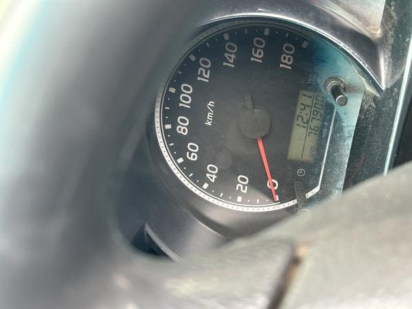 Toyota HiAce 2005, фото 10