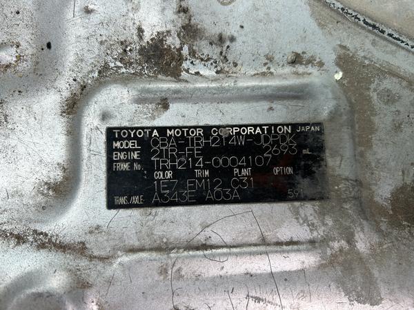 Toyota HiAce 2005, фото 2