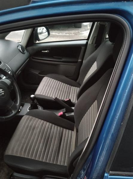 Suzuki SX4 2011, фото 6