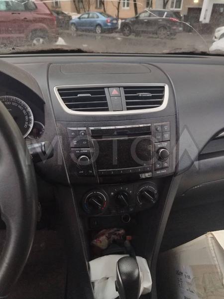 Suzuki Swift 2013, фото 9