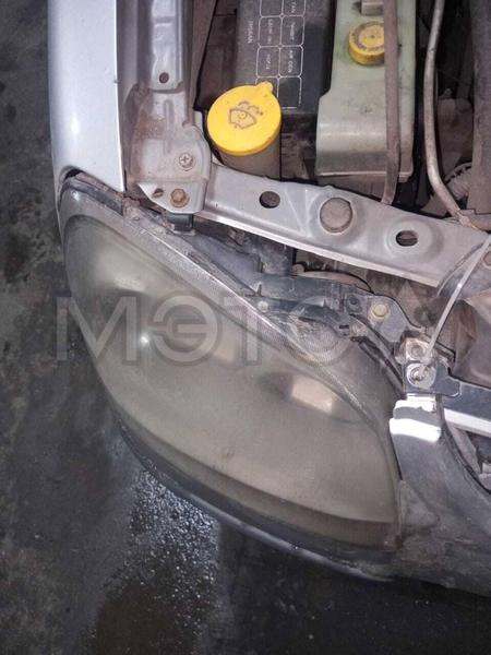 Nissan Tino 1999, фото 11