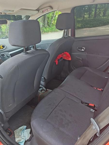 Renault Clio 2006, фото 11
