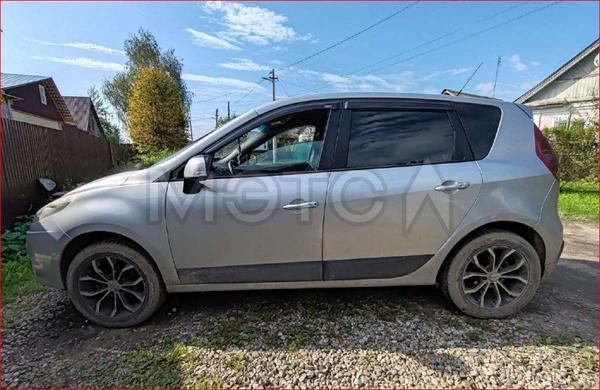 Renault Megane 2010, фото 2