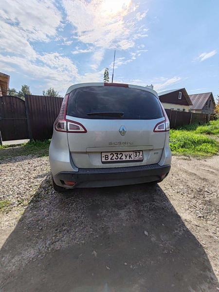 Renault Megane 2010, фото 15