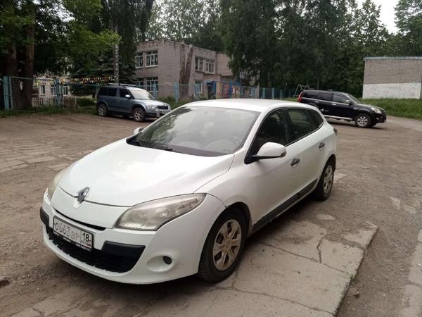 Renault Megane 2010, фото 3