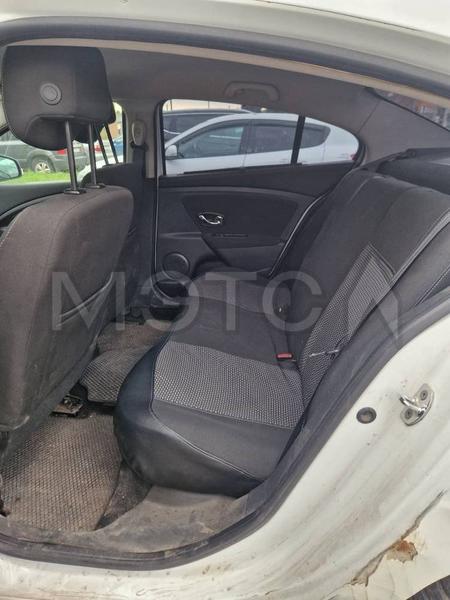 Renault Fluence 2012, фото 20