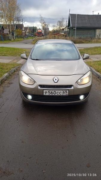 Renault Fluence 2010, фото 3