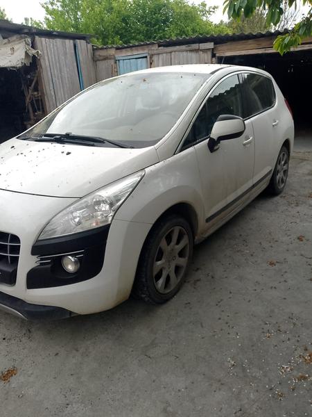 Peugeot 3008 2012, фото 5