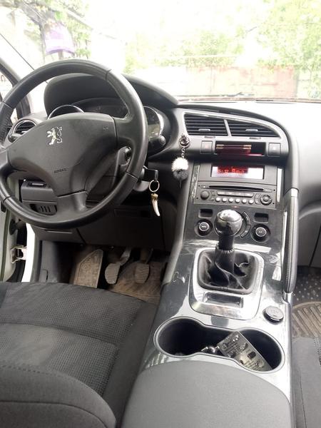 Peugeot 3008 2012, фото 13