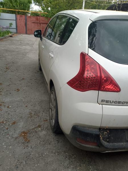 Peugeot 3008 2012, фото 11