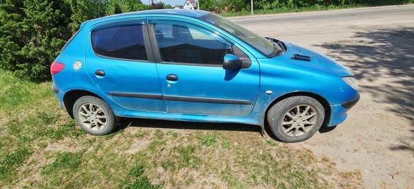 Peugeot 206 2000, фото 2